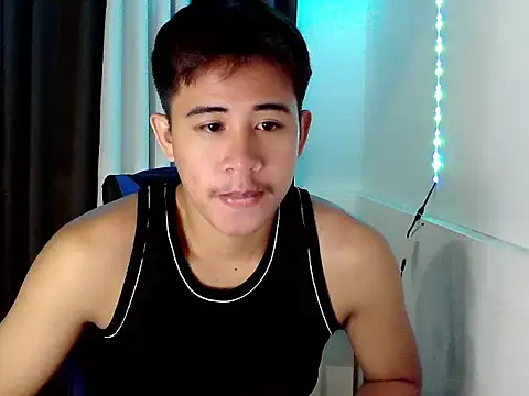 Snapshot of nicobigcockx chatting on July 29, 5:44 pm nicobigcockx online show from July 29, 5:44 pm