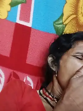 Snapshot of Cut_umang74 chatting on July 8, 6:23 pm Cut umang74 online show from July 8, 6:23 pm