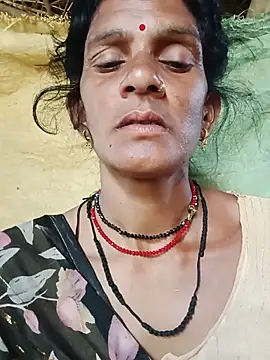 Snapshot of Cut_umang74 chatting on July 16, 8:53 am Cut umang74 online show from July 16, 8:53 am