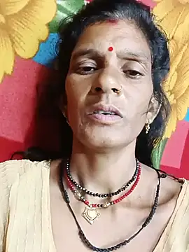 Snapshot of Cut_umang74 chatting on July 19, 10:46 pm Cut umang74 online show from July 19, 10:46 pm