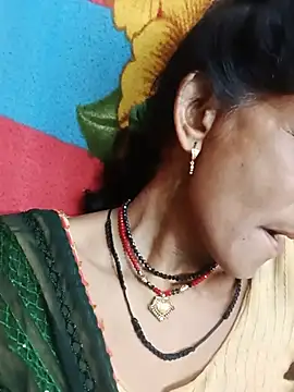 Snapshot of Cut_umang74 chatting on July 21, 5:59 pm Cut umang74 online show from July 21, 5:59 pm