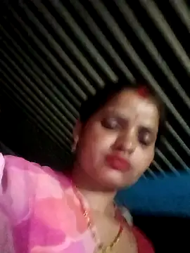 Snapshot of Divya_hot88 chatting on June 9, 4:07 pm Divya hot88 online show from June 9, 4:07 pm