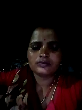 Snapshot of Divya_hot88 chatting on June 15, 5:48 pm Divya hot88 online show from June 15, 5:48 pm