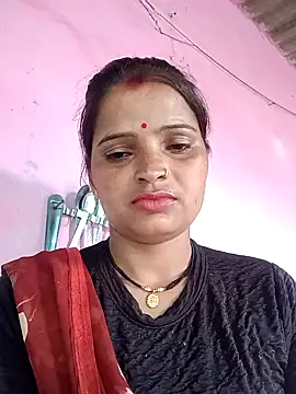Snapshot of Divya_hot88 chatting on June 27, 1:32 am Divya hot88 online show from June 27, 1:32 am