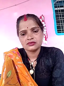 Snapshot of Divya_hot88 chatting on July 3, 10:54 am Divya hot88 online show from July 3, 10:54 am