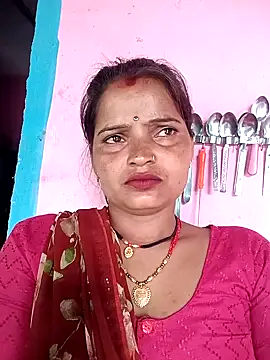 Snapshot of Divya_hot88 chatting on July 10, 2:05 am Divya hot88 online show from July 10, 2:05 am