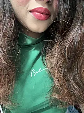 Snapshot of Yours_riya11 chatting on July 15, 4:56 pm Yours riya11 online show from July 15, 4:56 pm