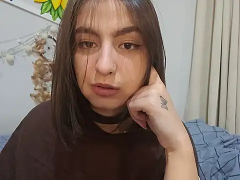 Snapshot of Juh_castro chatting on July 13, 4:54 pm Juh castro online show from July 13, 4:54 pm