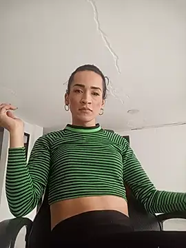 Hanna long online show from July 14, 4:23 pm