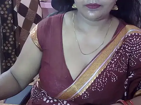 Snapshot of PRIYANKA_023 chatting on June 26, 5:01 am PRIYANKA 023 online show from June 26, 5:01 am