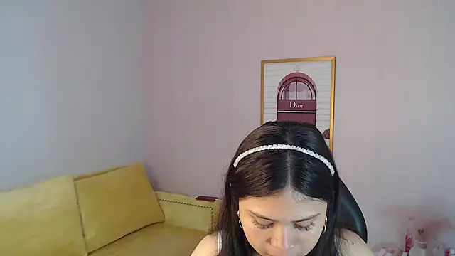Charlote ch online show from June 10, 12:59 pm