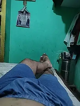 Snapshot of mature_boy_patna chatting on June 11, 3:04 am mature boy patna online show from June 11, 3:04 am