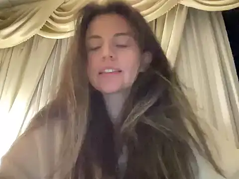 Peaches0777 online show from June 22, 12:35 am