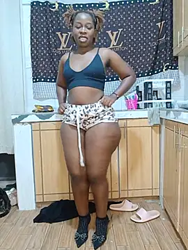 Snapshot of Ssexyie_juls chatting on July 3, 6:47 pm Ssexyie juls online show from July 3, 6:47 pm