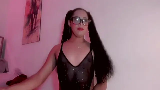 isabellaho1318 online show from June 17, 5:43 am