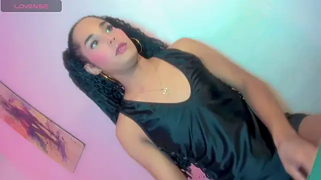 isabellaho1318 online show from June 23, 5:49 am