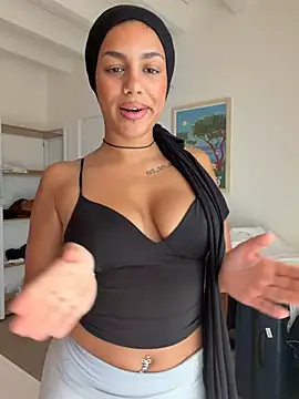 nadiabnssd online show from July 15, 11:37 am