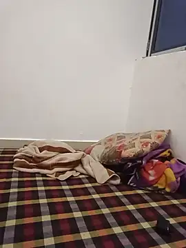 Snapshot of cute_dipti chatting on July 30, 2:27 pm cute dipti online show from July 30, 2:27 pm