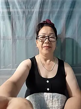 Snapshot of Ai_babylove chatting on June 17, 2:07 pm Ai babylove online show from June 17, 2:07 pm