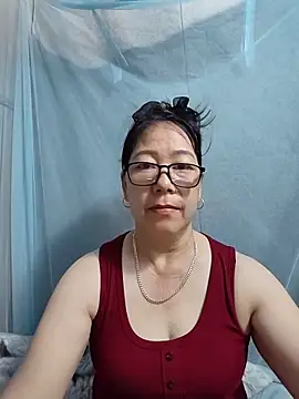 Snapshot of Ai_babylove chatting on June 20, 2:47 am Ai babylove online show from June 20, 2:47 am
