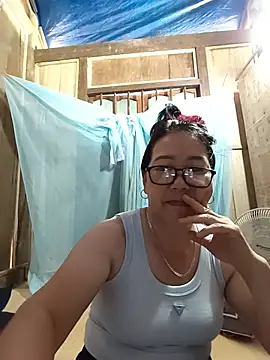 Snapshot of Ai_babylove chatting on July 8, 7:35 am Ai babylove online show from July 8, 7:35 am