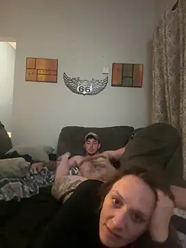 Snapshot of socksXTatts chatting on June 16, 4:59 am socksXTatts online show from June 16, 4:59 am