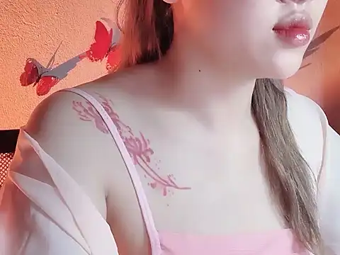 Lucy6868 online show from June 14, 2:30 pm