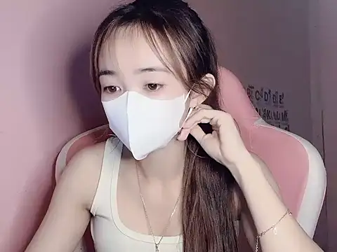 Alee8668 online show from July 14, 5:29 pm