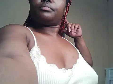 Lillybee74 online show from June 18, 8:13 pm