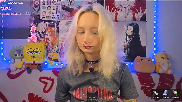 Katia Nabiee online show from July 18, 5:06 pm
