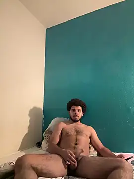 972 Kyle 971 online show from June 8, 9:37 pm