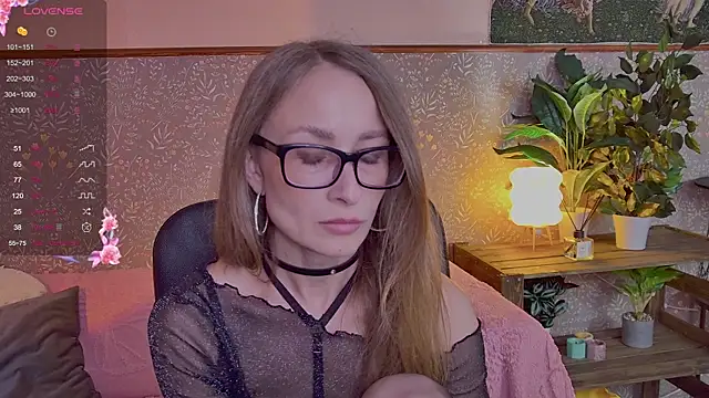 HelenaBoyd online show from July 3, 3:13 am