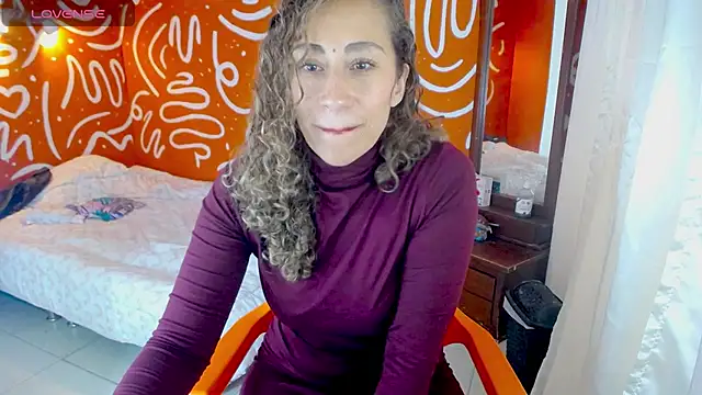Snapshot of afrodita_marin chatting on July 15, 7:19 pm afrodita marin online show from July 15, 7:19 pm