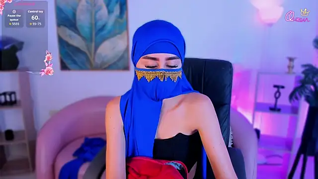 Snapshot of Alina_Malak chatting on July 7, 1:48 pm Alina Malak online show from July 7, 1:48 pm