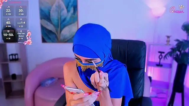 Snapshot of Alina_Malak chatting on July 8, 5:28 pm Alina Malak online show from July 8, 5:28 pm