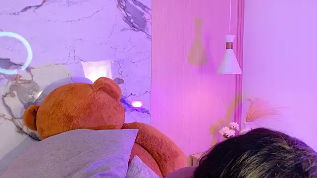 Snapshot of EmiilyLovex chatting on July 2, 3:07 pm EmiilyLovex online show from July 2, 3:07 pm