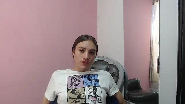 mila sexy69 online show from June 1, 9:27 pm