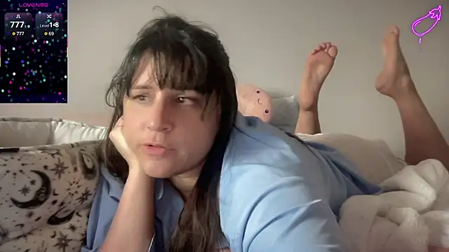 maddiliz online show from March 22, 3:42 pm