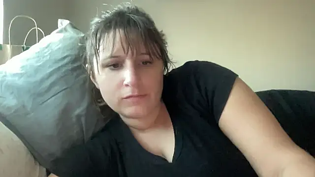 maddiliz online show from November 5, 4:51 pm