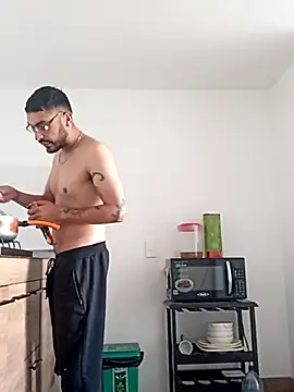 Snapshot of MalekXarxxx chatting on June 17, 3:57 pm MalekXarxxx online show from June 17, 3:57 pm
