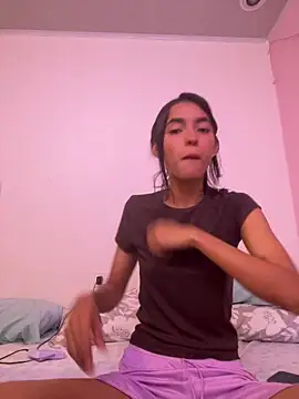 mia honeyy  online show from June 2, 4:36 am