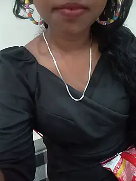 Snapshot of Sexy-Zeenat chatting on July 20, 10:39 am Sexy-Zeenat online show from July 20, 10:39 am