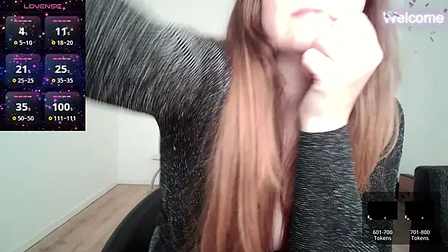 Snapshot of Yevgeshka-Milashka chatting on January 19, 9:11 am Yevgeshka-Milashka online show from January 19, 9:11 am