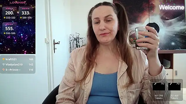 Snapshot of Yevgeshka-Milashka chatting on February 16, 10:21 am Yevgeshka-Milashka online show from February 16, 10:21 am
