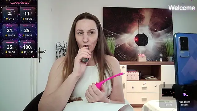 Snapshot of Yevgeshka-Milashka chatting on February 17, 4:15 pm Yevgeshka-Milashka online show from February 17, 4:15 pm