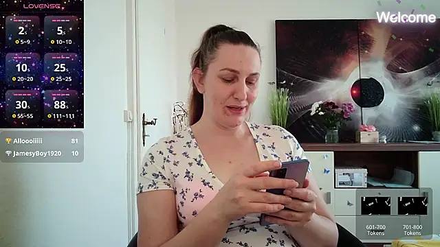 Snapshot of Yevgeshka-Milashka chatting on March 9, 12:53 pm Yevgeshka-Milashka online show from March 9, 12:53 pm
