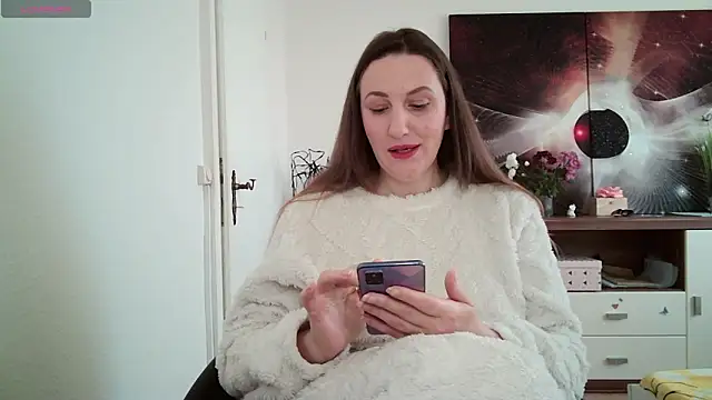Snapshot of Yevgeshka-Milashka chatting on March 23, 6:16 am Yevgeshka-Milashka online show from March 23, 6:16 am
