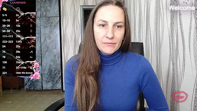 Snapshot of Yevgeshka-Milashka chatting on October 7, 6:21 am Yevgeshka-Milashka online show from October 7, 6:21 am