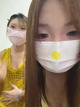 Snapshot of QIQI-QIQI-01 chatting on July 3, 11:49 am QIQI-QIQI-01 online show from July 3, 11:49 am