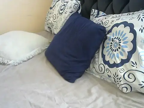 Snapshot of sweet_yammy chatting on July 8, 9:58 am sweet yammy online show from July 8, 9:58 am
